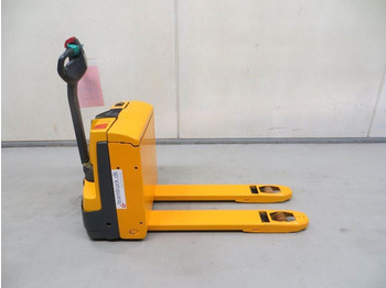 Pallet truck JUNGHEINRICH EJE
