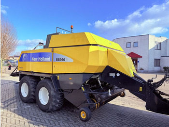 Agricultural machinery New Holland BB960 CropCutter 120x90: picture 2