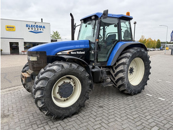 Farm tractor NEW HOLLAND 8360