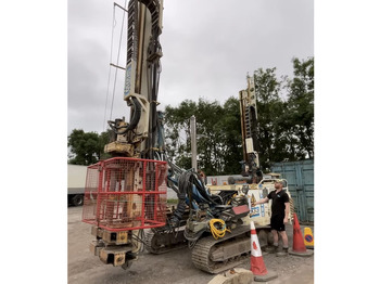 Drilling rig SOILMEC