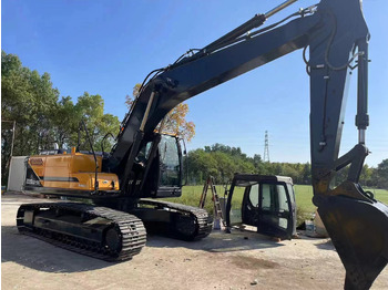 Crawler excavator HYUNDAI