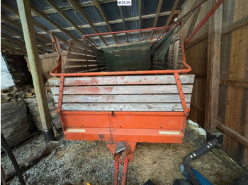 Hay and forage equipment KVERNELAND