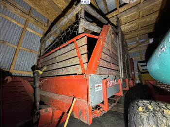 Hay and forage equipment