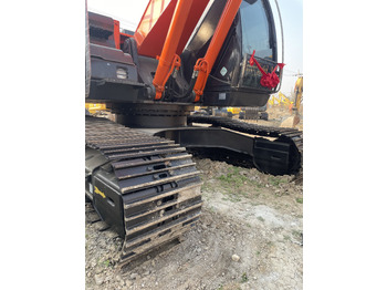 Crawler excavator HITACHI ZX210: picture 5