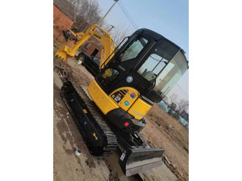 Mini excavator KOMATSU PC 35 MR: picture 2