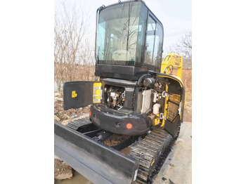 Mini excavator KOMATSU PC 35 MR: picture 4