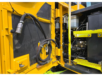 Wheel excavator Komatsu: picture 5