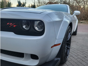 Coupe Dodge Challenger: picture 3
