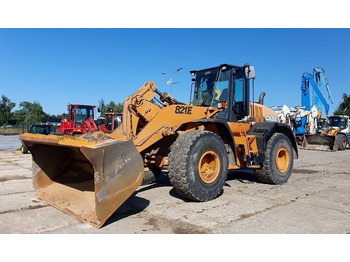 Wheel loader CASE