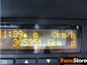 Tractor unit Mercedes-Benz Actros 1845 LS nRL: picture 5