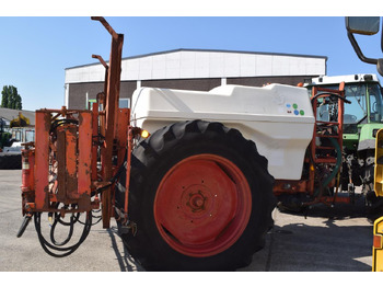Trailed sprayer Holder N250: picture 2 Trailed sprayer Holder N250: picture 2