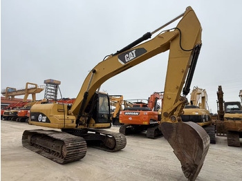 Crawler excavator CAT 320D: picture 5