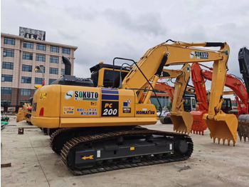 Crawler excavator KOMATSU PC200-8