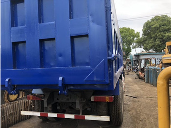 Tipper SINOTRUK HOWO: picture 3