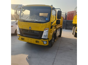 New Tank truck SINOTRUK HOWO: picture 5