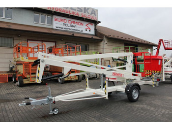 Trailer mounted boom lift