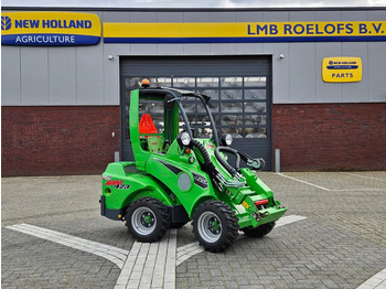 Compact track loader AVANT