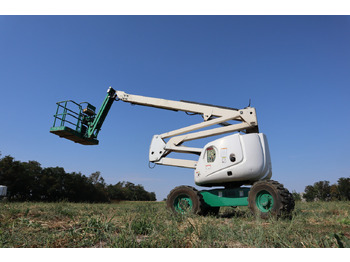 Articulated boom HAULOTTE