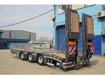 Low loader trailer