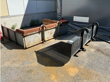 Forklift
