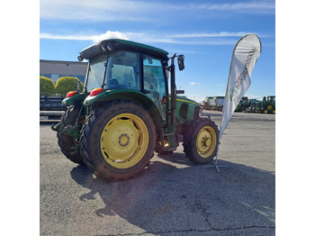 Farm tractor JOHN DEERE 5820