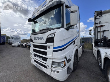 Tractor unit SCANIA R 520