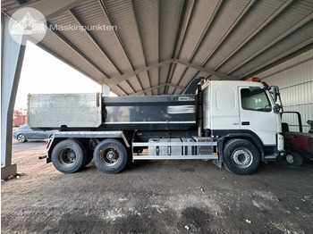 Tipper VOLVO FMX 450