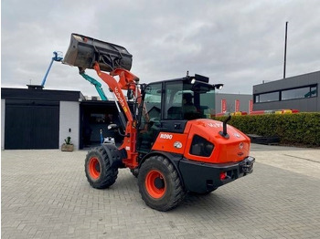 Wheel loader KUBOTA R090
