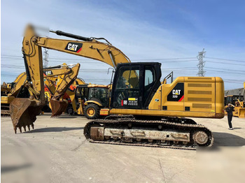 Crawler excavator CATERPILLAR 320