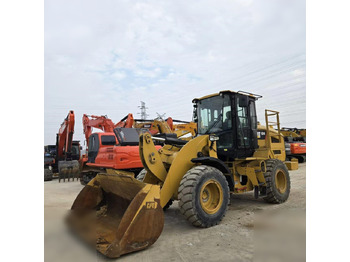 Wheel loader CATERPILLAR 924K: picture 4