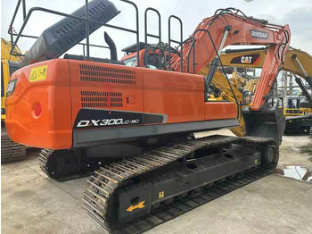 Crawler excavator Used Excavator Doosan DX300 Excavators Mini Equipment Earth Moving Machinery Doosan Digger Excavator for Sale: picture 4