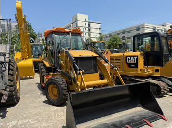 Backhoe loader CATERPILLAR 420F: picture 2