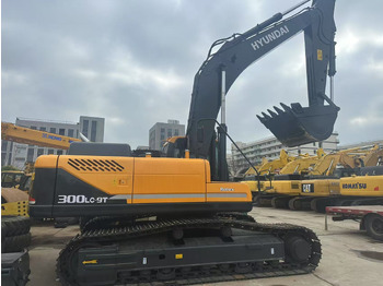 Crawler excavator HYUNDAI