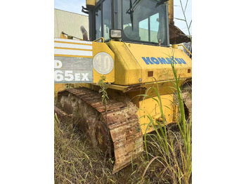 Bulldozer KOMATSU D65