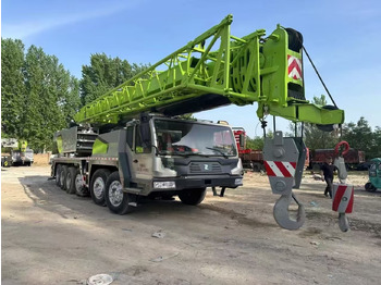 Mobile crane ZOOMLION ZTC1000V