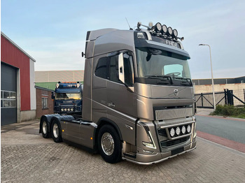 Tractor unit Volvo FH 16.650 FH16 6x4: picture 2