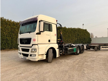 Hook lift truck MAN TGX 26.440