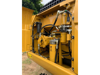 New Crawler excavator New Caterpillar 323D3 tracked excavator: picture 3