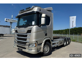 Cab chassis truck SCANIA R