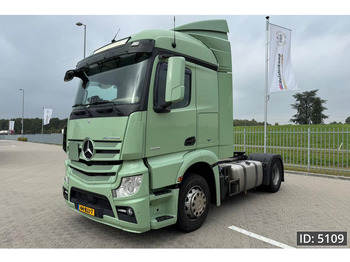 Tractor unit MERCEDES-BENZ Actros 1836