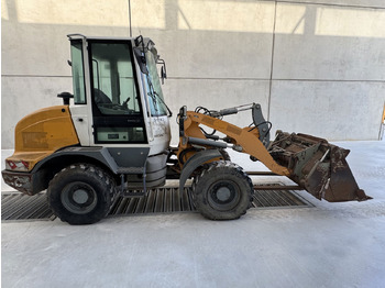 Wheel loader LIEBHERR L 506