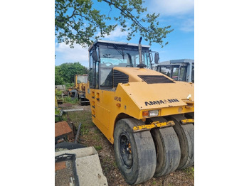 Pneumatic roller AMMANN