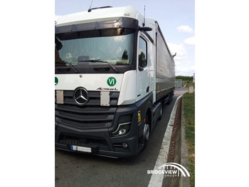 Tractor unit MERCEDES-BENZ Actros 1845