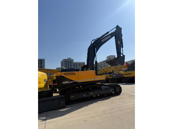 Crawler excavator HYUNDAI