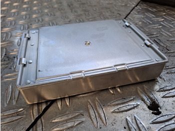 ECU for Truck Gebrauchtes MAN TGX 26.440 EBS 5 Steuergerät 24 V , Artikel - Nr.: 81.25808 - 7053: picture 4 ECU for Truck Gebrauchtes MAN TGX 26.440 EBS 5 Steuergerät 24 V , Artikel - Nr.: 81.25808 - 7053: picture 4