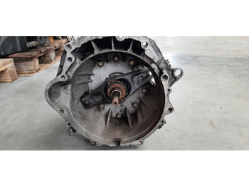 Gearbox for Truck Gebrauchtes MAN + VW LT 45 - Getriebe Artikel - Nr. : 81.99999 - 9999: picture 5 Gearbox for Truck Gebrauchtes MAN + VW LT 45 - Getriebe Artikel - Nr. : 81.99999 - 9999: picture 5