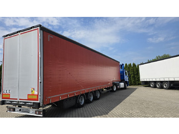 Curtainsider semi-trailer