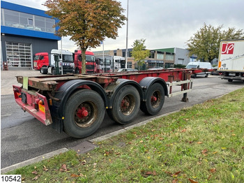 Container transporter/ Swap body semi-trailer Dennison Chassis 20 ft - 30 ft: picture 5