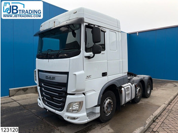 Tractor unit DAF XF 460