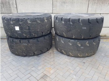 Tire GOODYEAR